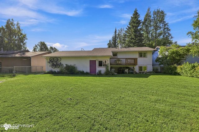 12841 Johns Road, Anchorage, AK 99515