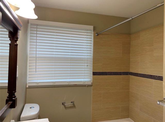 206 Frawley Street, Houston, TX 77009