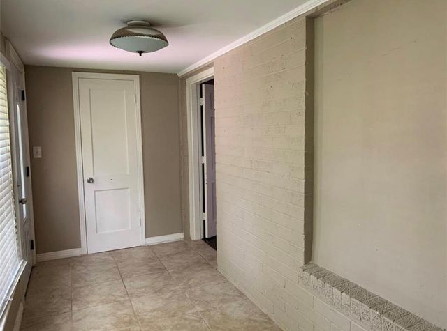 206 Frawley Street, Houston, TX 77009