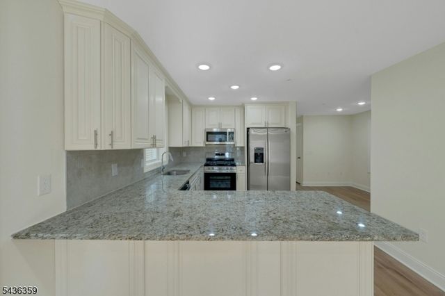 58 Vermont Ave, Newark City, NJ 07106