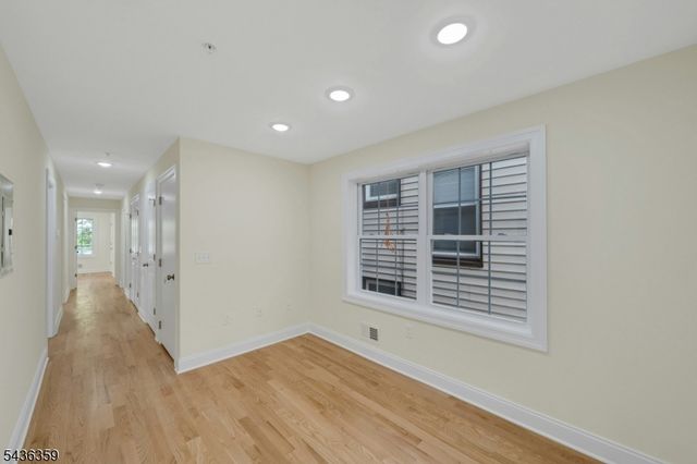 58 Vermont Ave, Newark City, NJ 07106