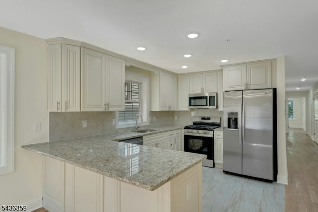 58 Vermont Ave, Newark City, NJ 07106 — photo 3