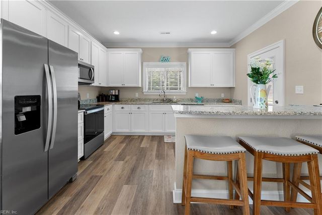 2360 Cherry Grove RD, Suffolk, VA 23438