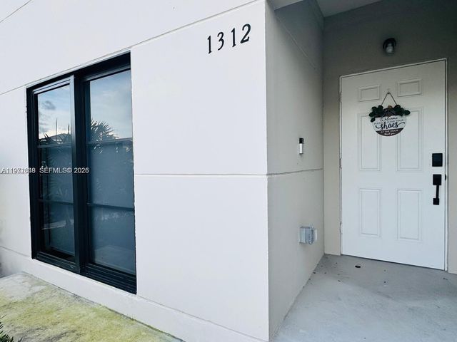 1312 NW 3rd St 0, Florida City, FL 33034