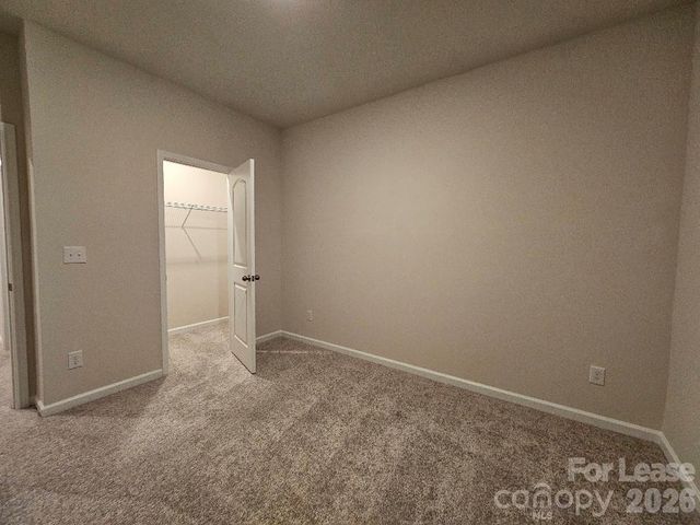 5416 Kinsbridge Drive, Charlotte, NC 28227