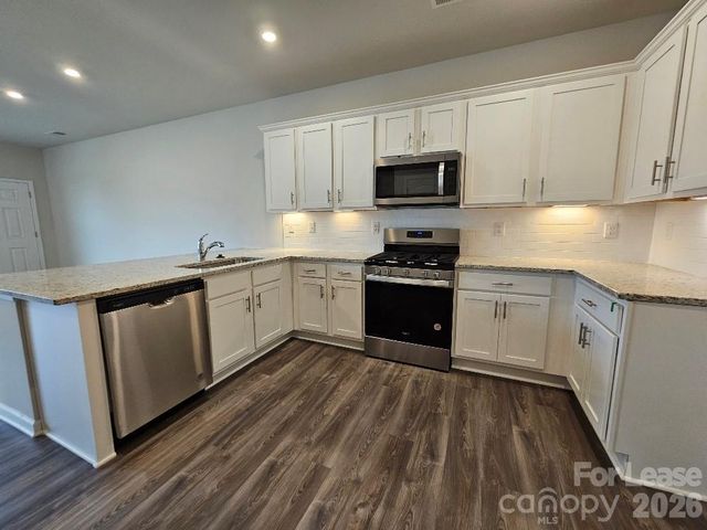 5416 Kinsbridge Drive, Charlotte, NC 28227