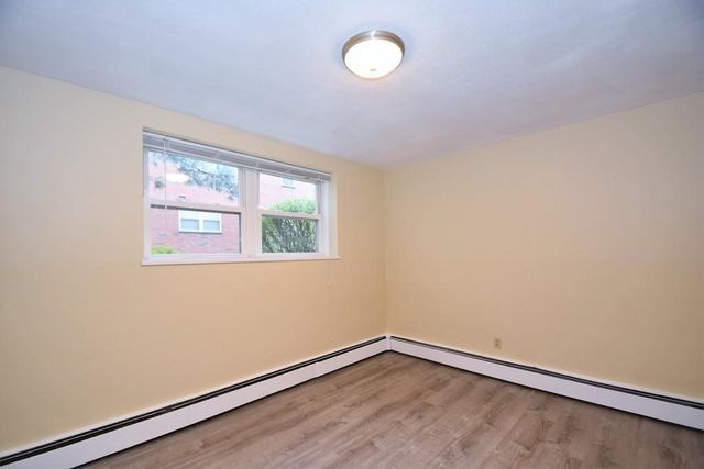 1105 Lexington St 7-3, Waltham, MA 02452