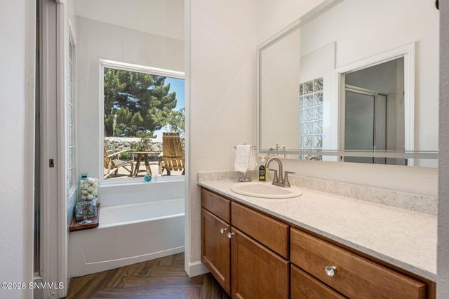 20 Las Casitas, Las Cruces, NM 88007