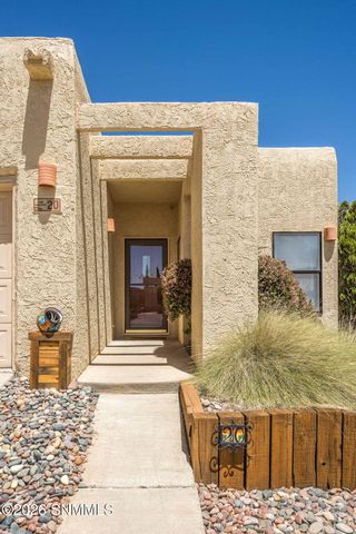 20 Las Casitas, Las Cruces, NM 88007