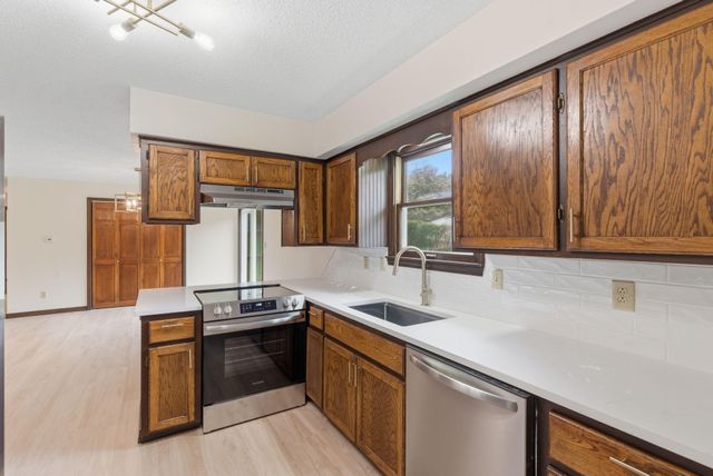 1714 Clearwater Circle, Ozark, MO 65721