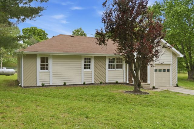 1714 Clearwater Circle, Ozark, MO 65721