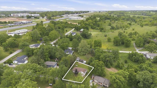 1714 Clearwater Circle, Ozark, MO 65721