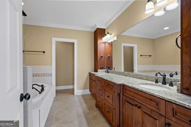 9 Turnbull Lane, Savannah, GA 31410