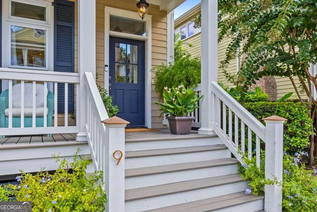9 Turnbull Lane, Savannah, GA 31410