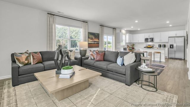 90 Discovery Way, Spring Lake, NC 28390