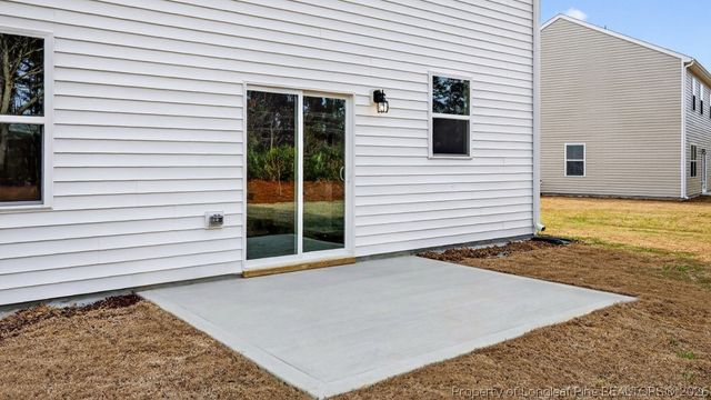 90 Discovery Way, Spring Lake, NC 28390