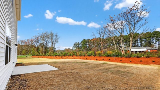 90 Discovery Way, Spring Lake, NC 28390