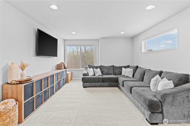 342 S Spruce Street, Buckley, WA 98321