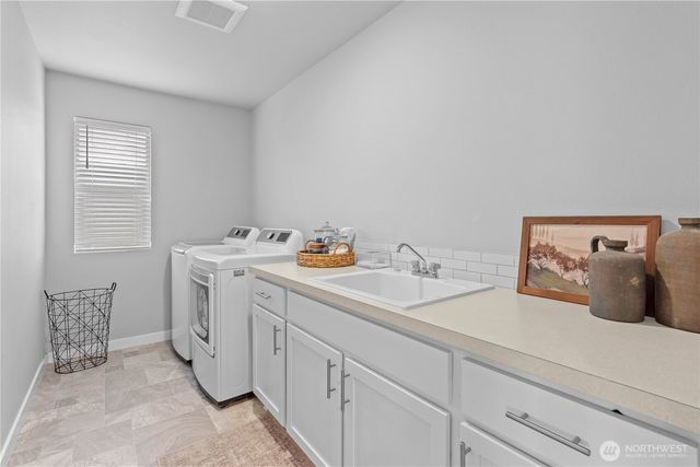 342 S Spruce Street, Buckley, WA 98321