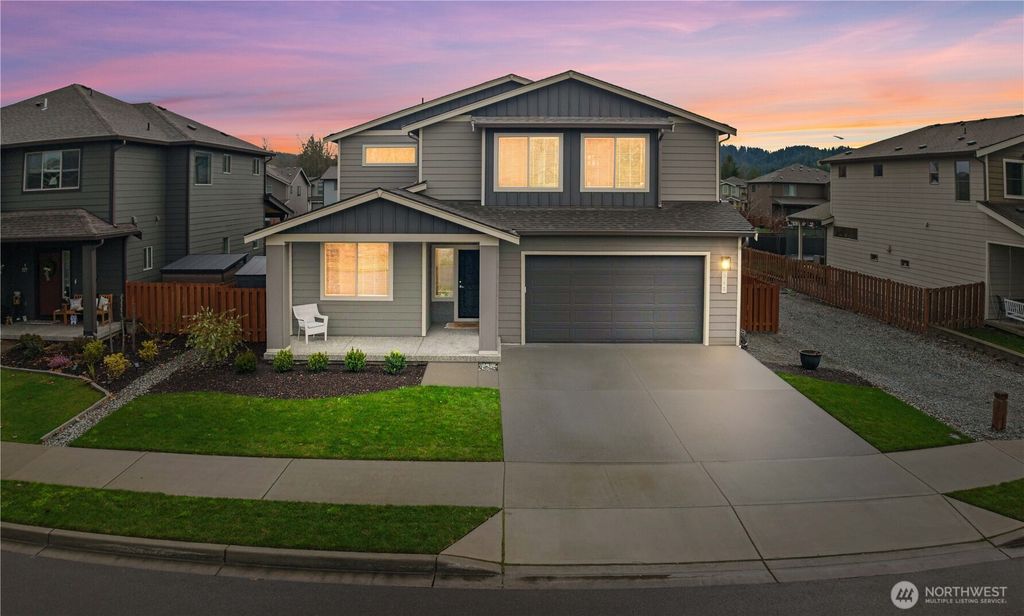 342 S Spruce Street, Buckley, WA 98321