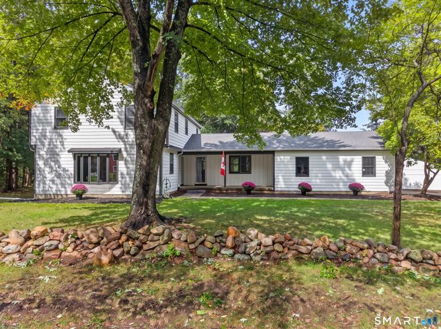 13 Greentree Drive, East Lyme, CT 06333