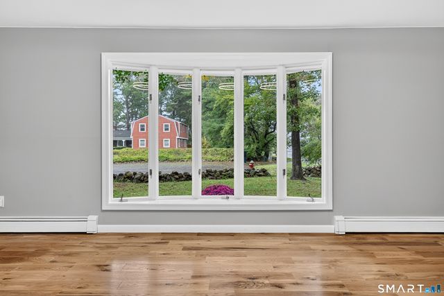 13 Greentree Drive, East Lyme, CT 06333