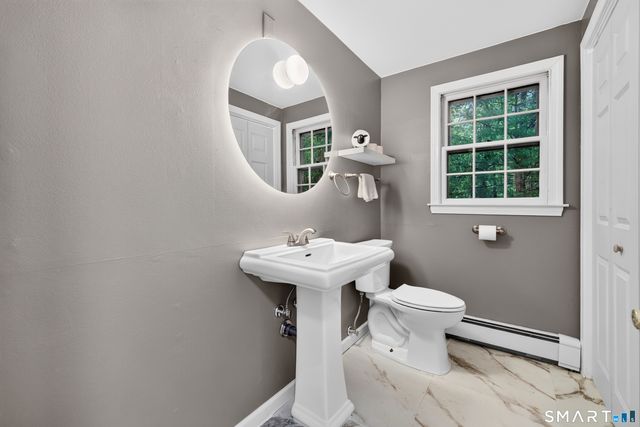 13 Greentree Drive, East Lyme, CT 06333