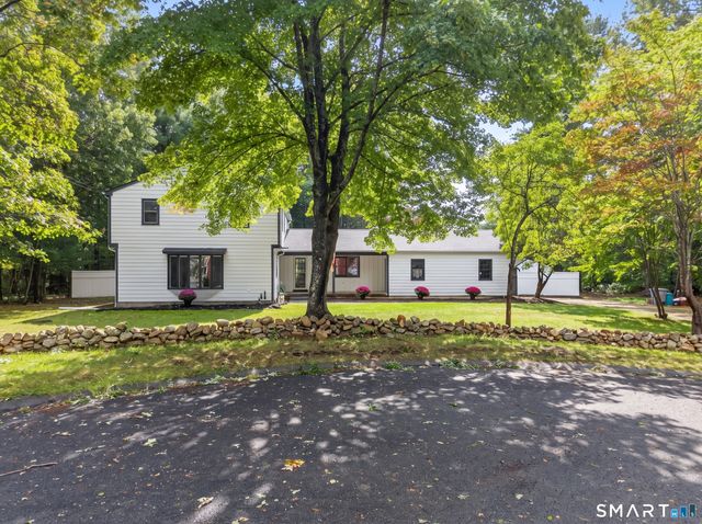13 Greentree Drive, East Lyme, CT 06333