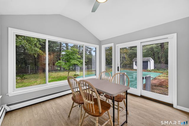 13 Greentree Drive, East Lyme, CT 06333