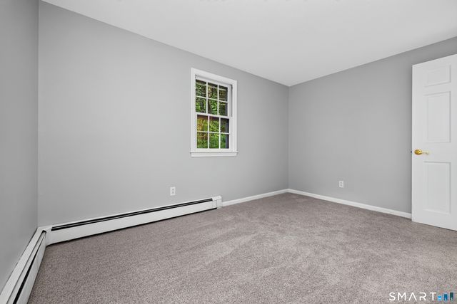 13 Greentree Drive, East Lyme, CT 06333
