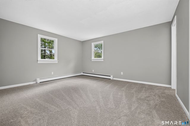 13 Greentree Drive, East Lyme, CT 06333