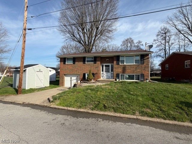 2111 Indiana Street, Parkersburg, WV 26101