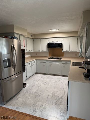 2111 Indiana Street, Parkersburg, WV 26101