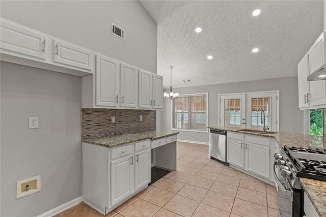 340 Windsor Brook Lane, Lawrenceville, GA 30045