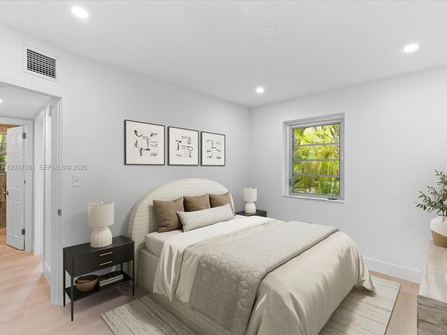 5625 SW 80th Street 113B, Miami, FL 33143