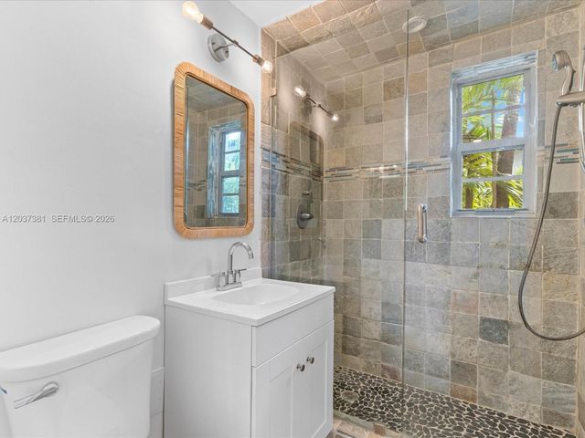 5625 SW 80th Street 113B, Miami, FL 33143