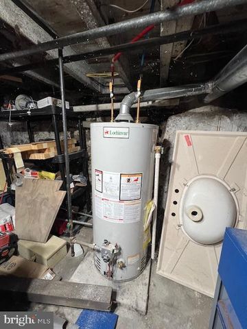 435 HOTEL ST, Pottsville, PA 17901