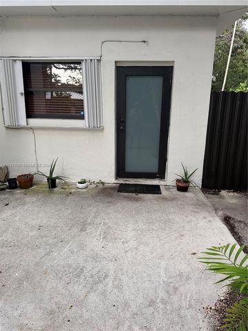 6230 SW 49th Street 1, Miami, FL 33155