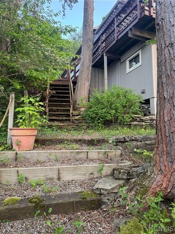 14725 Lower Hovey Tract Road, Henderson, NY 13650