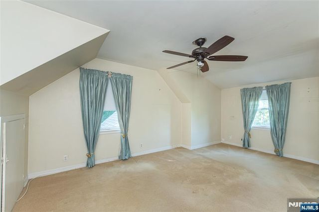 42 Valley View Terrace, Wayne, NJ 07470