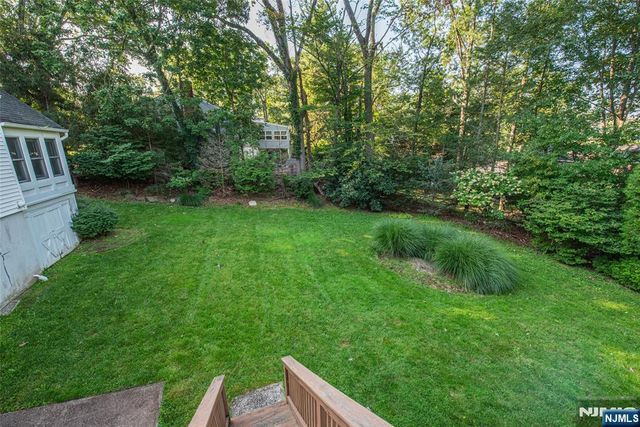42 Valley View Terrace, Wayne, NJ 07470