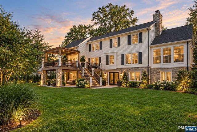 42 Valley View Terrace, Wayne, NJ 07470