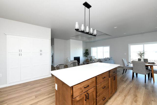 7030 65 Street S, Horace, ND 58047