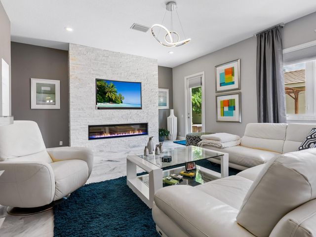 5237 97TH STREET E, Bradenton, FL 34211