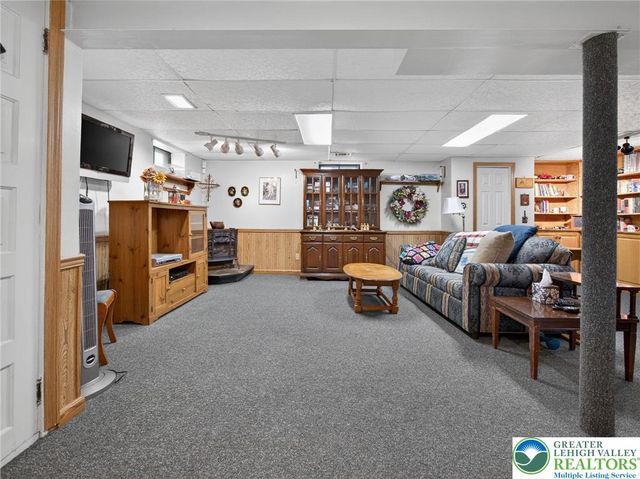 410 South West Street, Allentown City, PA 18102