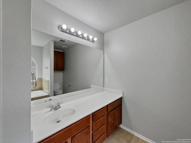 183 Katherine Way, San Antonio, TX 78253