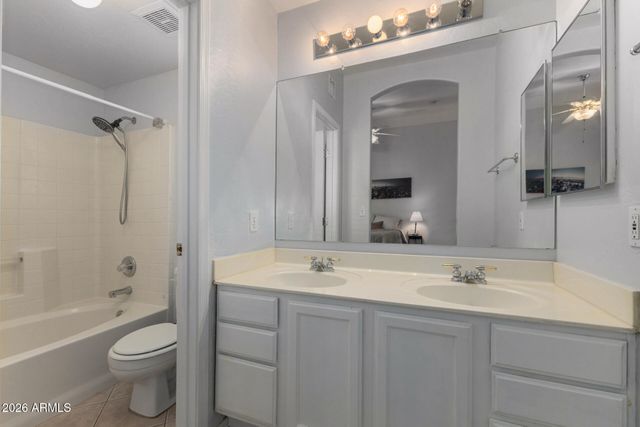 921 E FOLLEY Street, Chandler, AZ 85225