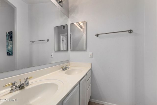 921 E FOLLEY Street, Chandler, AZ 85225