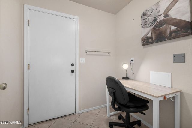 921 E FOLLEY Street, Chandler, AZ 85225