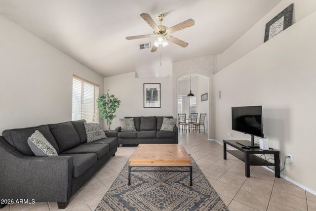 921 E FOLLEY Street, Chandler, AZ 85225